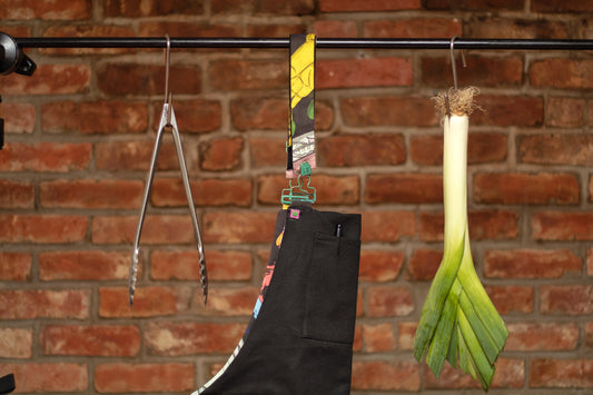 Reversible Handbroth Apron